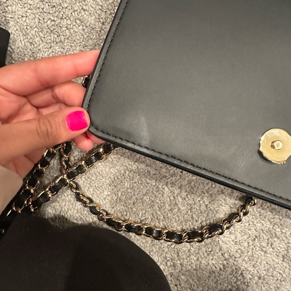 Tory Burch Black Quilted Shoulder Bag and Wallet - Picture 9 of 10